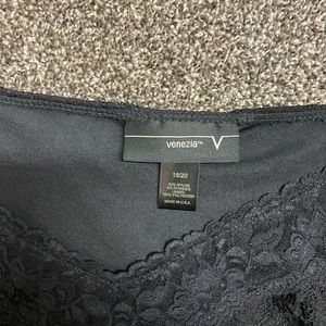 Lane Bryant lace top 18/20
